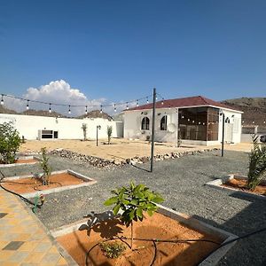 Вілла Cozy Mountain House Near Hatta Sinadil Exterior photo