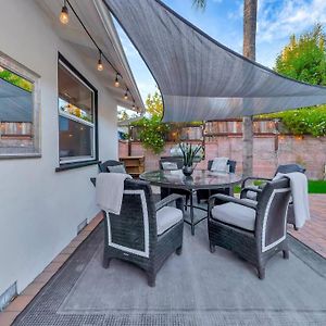 Villa Eden - Woodland Hills Лос-Анджелес Exterior photo