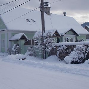 Готель Zemianska Kuria Vachtar Kralova Lehota Exterior photo