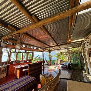 Гостьовий будинок Earthship Atitlan Тікаль Exterior photo