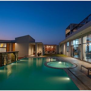 Вілла Casa Concreto-Infinite Luxury Джодхпур Exterior photo