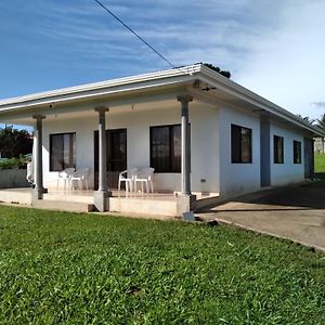 Lourdes Home San Isidro De El General Exterior photo