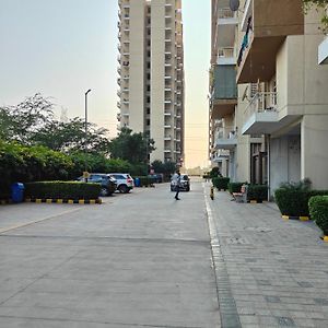 Апартаменти Ij Bliss Bhiwadi Exterior photo