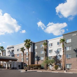 Готель Courtyard By Marriott Phoenix West/Avondale Exterior photo