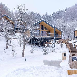 Qazaq Auyl Eco Hotel Алмати Exterior photo