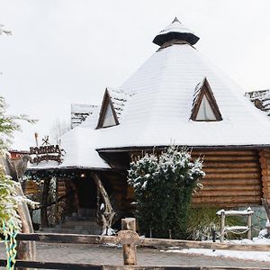 Готель Kolyba Opryshkiv Нижнє Селище Exterior photo