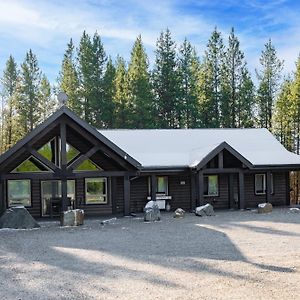 Timber Lodge Вейлмаунт Exterior photo