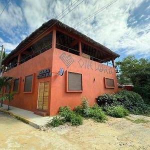 Апарт готель One Love Hostal Puerto Escondido Пуерто-Ескондідо Exterior photo