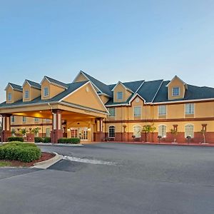 Best Western Plus Bradbury Inn And Suites Вейкросс Exterior photo