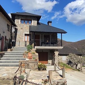 Гостьовий будинок Casa Rural Pajarica En Sanabria San Ciprian  Exterior photo