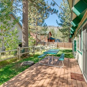 Rustic Lake Tahoe Cabin With Pool Table And Deck! Саут-Лейк-Таго Exterior photo