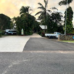 Atherton Holiday Park Exterior photo