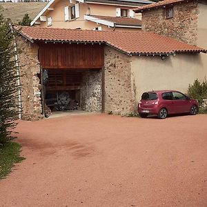 Bed and Breakfast Le Clos Du Jubin Тарар Exterior photo