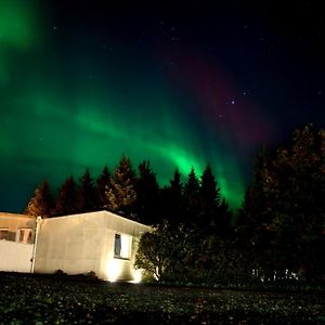 Spoi Guesthouse Хвольсведлюр Exterior photo