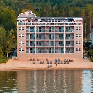 Alexandra Inn Траверс-Сіті Exterior photo