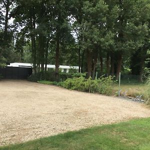 Guesthouse De Steenberg Tweepersoonskamer Met Grote Badkamer, Kitchenette En Tuinzicht Op De Eerste Verdieping Ґел Exterior photo