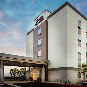 Hampton Inn & Suites Irvine/Orange County Airport Exterior photo