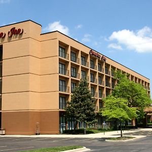 Hampton Inn Chicago-Гарні Exterior photo