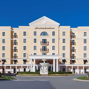 Hampton Inn & Suites South Park At Phillips Place Шарлотт Exterior photo