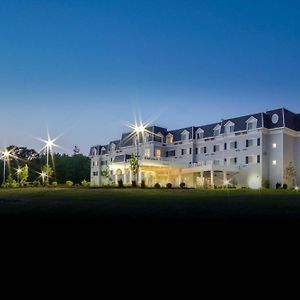 Готель Courtyard By Marriott Lenox Berkshires Exterior photo