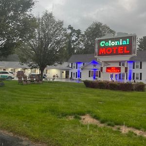 Colonial Motel Норт-Конвей Exterior photo