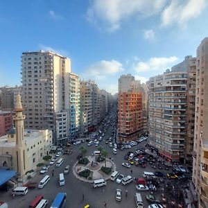 Апартаменти Aleskndria Александрія Exterior photo