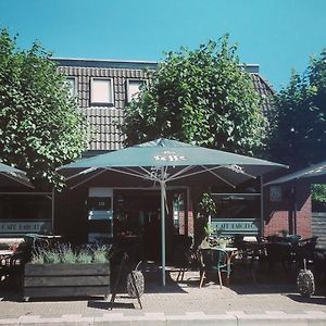 Готель Cafe Langelo Exterior photo