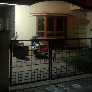 Patil Homestay Ac Белґаум Exterior photo