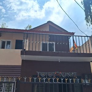 Готель Pahadi Ghar Бхімтал Exterior photo