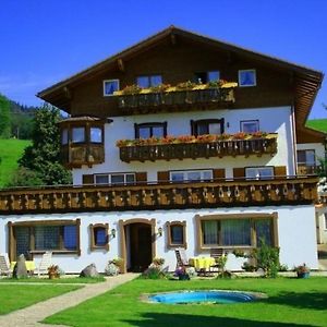 Wunderschoene Wohnung In Sigiswang Mit Terrasse Офтершванг Exterior photo