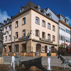 Hotel Louis Mueller Бітбург Exterior photo