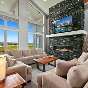 Luxury Home With Spectacular Rocky Mountain Views! Ітон Exterior photo