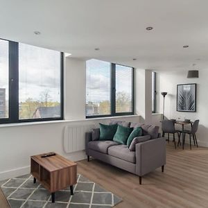Bright 1 Bed Apartment By Old Trafford Манчестер Exterior photo