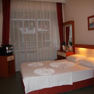 Burak Hotel Дідім Room photo