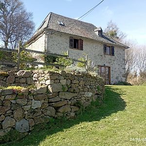 Вілла Roseland, Retraite Calme En Pleine Nature Сен-Жірон Exterior photo