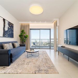 Апартаменти Captivating 1Bdr Getaway With Unparalleled Views Of The Historic City Єрусалим Exterior photo