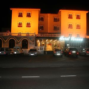 Hotel Verona Пуертольяно Exterior photo
