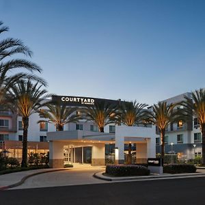 Готель Courtyard Long Beach Airport Exterior photo