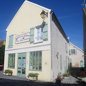 Готель Auberge De L'Omois Baulne-en-Brie Exterior photo