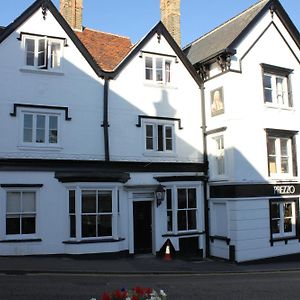 The George Hotel Stansted Airport Бішопс-Стортфорд Exterior photo