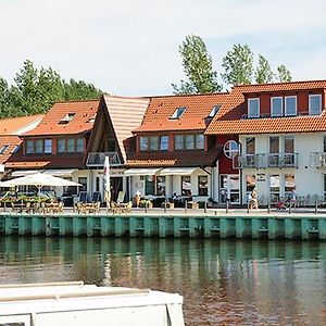 Hotel Zur Bruecke Грайфсвальд Exterior photo