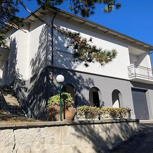 Готель Attico Marsiglie Casal Fiumanese Exterior photo