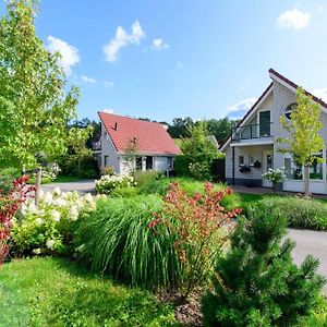 Вілла De Mors Bungalow Nabij Zwembad En Golfbaan Делден Exterior photo