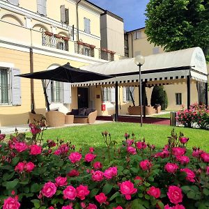 Rechigi Park Hotel Модена Exterior photo