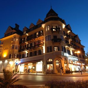 Hotel Carinthia Velden Фельден-ам-Вертерзе Exterior photo