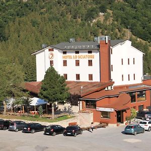 Club Hotel Lo Sciatore Сан-Массімо Exterior photo