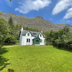 Glen Cottage - Torridon Акнешин Exterior photo