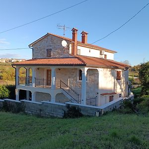 Villa Katina Vizinada Exterior photo