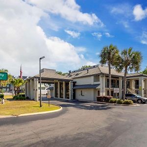 Quality Inn Gainesville Near University Exterior photo