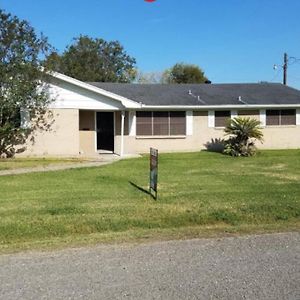 Вілла Tranquil Getaway Near Downtown Nederland Tx Exterior photo